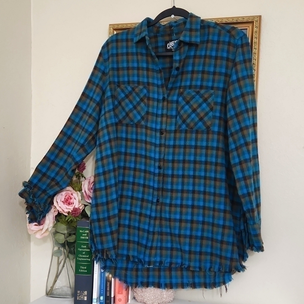 One 24 Rags Flannel Button Down Plaid Shirt Small Raw Hem Oversized Fall